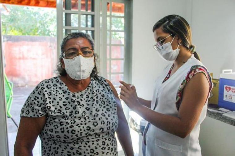 Prefeitura de Nioaque inicia vacinação contra Covid para pessoas de 50 anos ou mais 