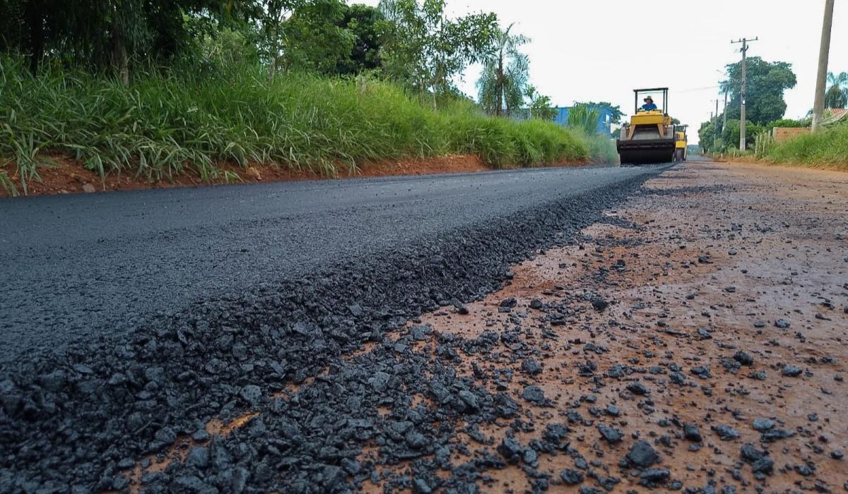 Imagem 3026 - Obras para asfalto no bairro São Miguel são retomadas