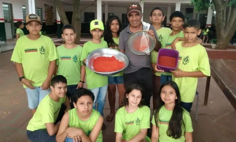 Empreendedorismo na escola: Crianças transformam frutos em produto e criam alternativa de renda para famílias em Nioaque