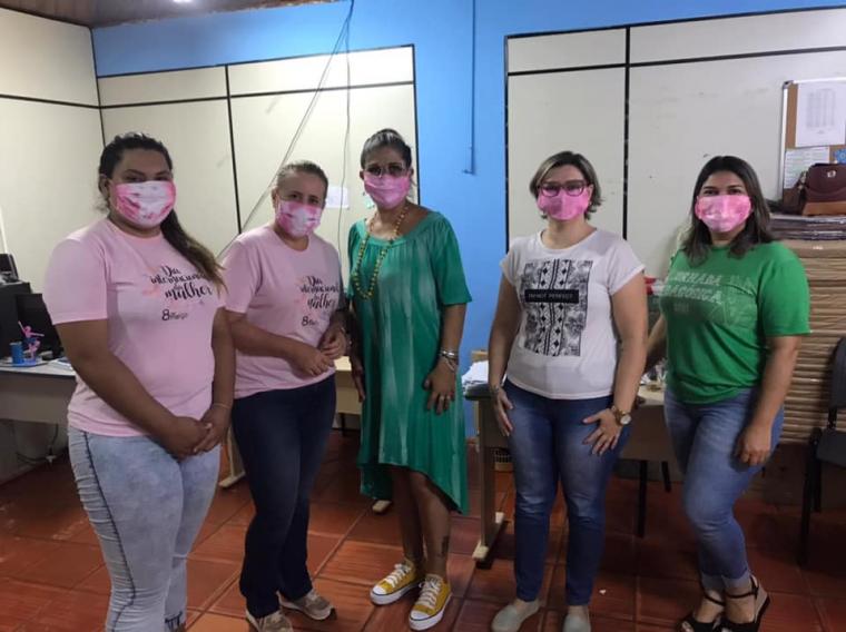 Dia da Mulher: Prefeitura de Nioaque entrega presentes no município 